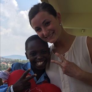 Meet your Posher, Nicole